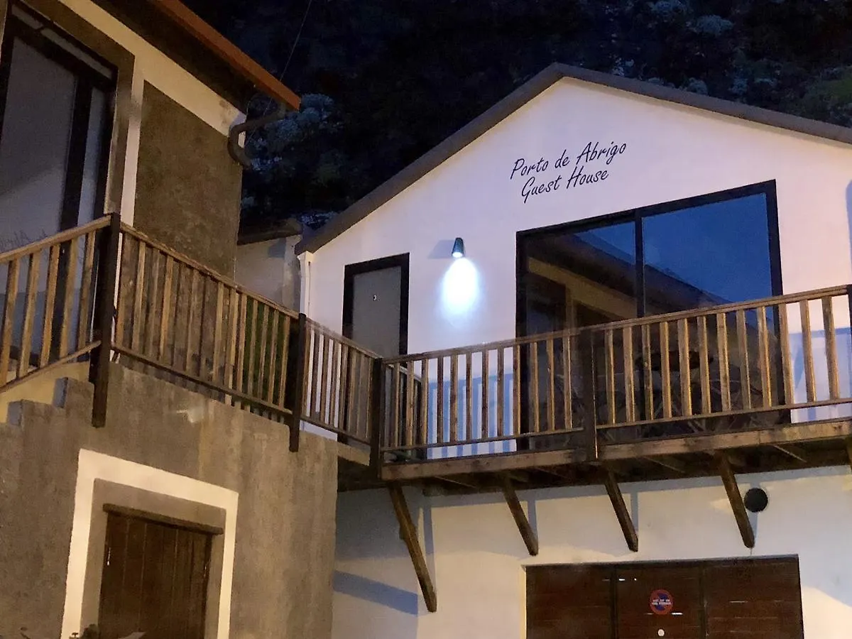 Porto De Abrigo - Guest House São Vicente Portugal
